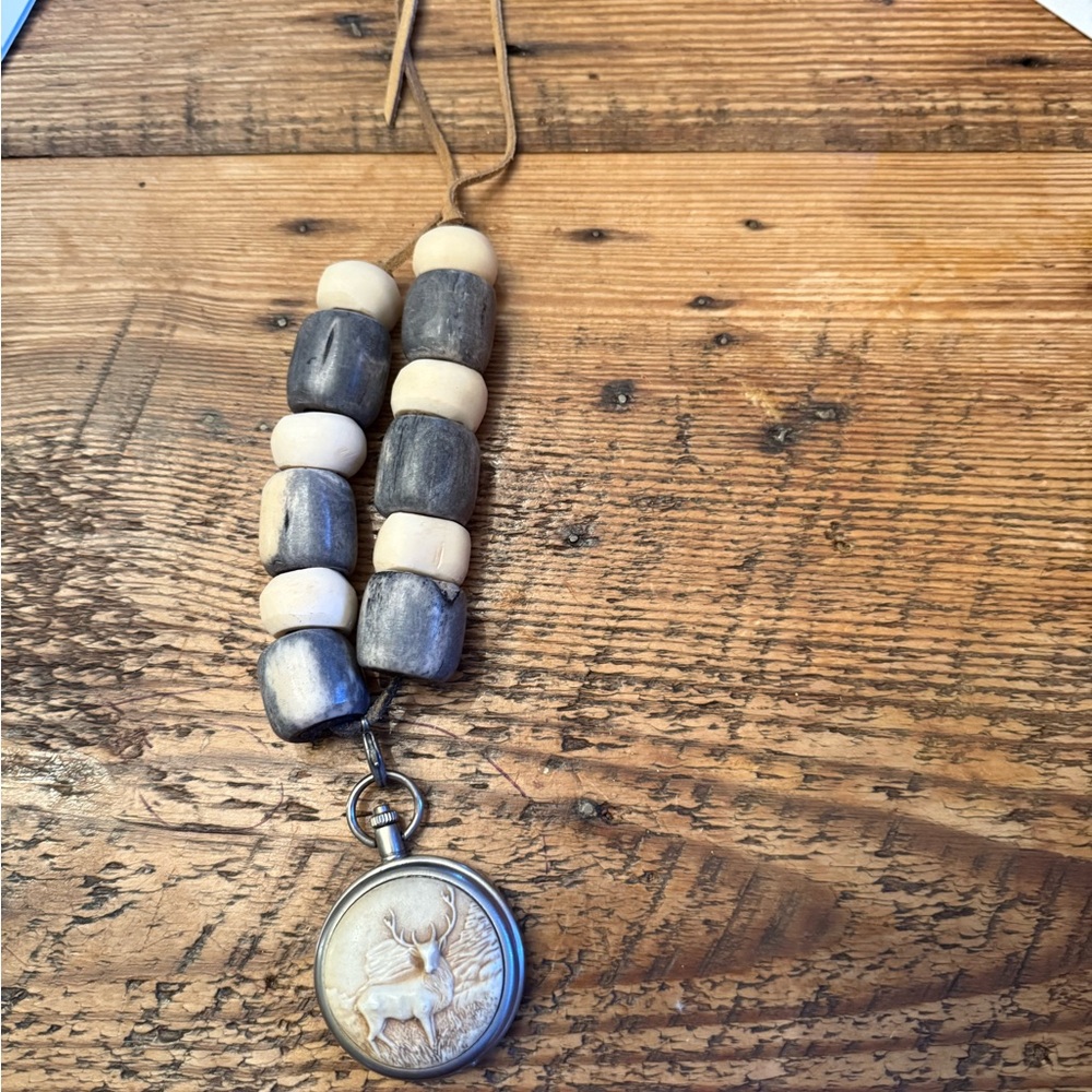 Vintage Deer Pendant Necklace made from pocket watch - Picture 4 of 7